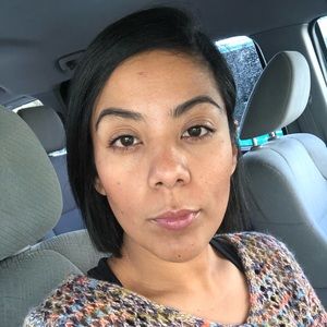 Meet your Posher, Daniela